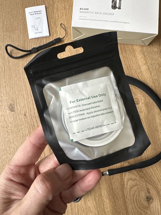 Uchwyt magnetyczny na telefon na szyję TechProtect AC100