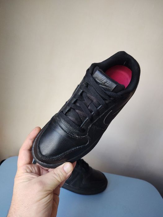 Кросовки Nike 40p мокасини хайтопи кросівки