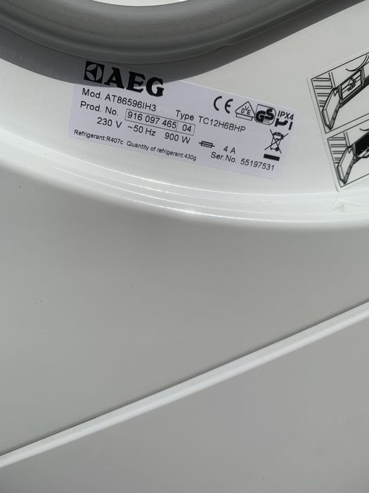 Suszarka kondensacyjna -pąpa ciepła AEG