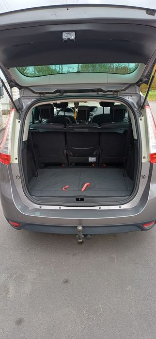 Рено Гранд Сценік