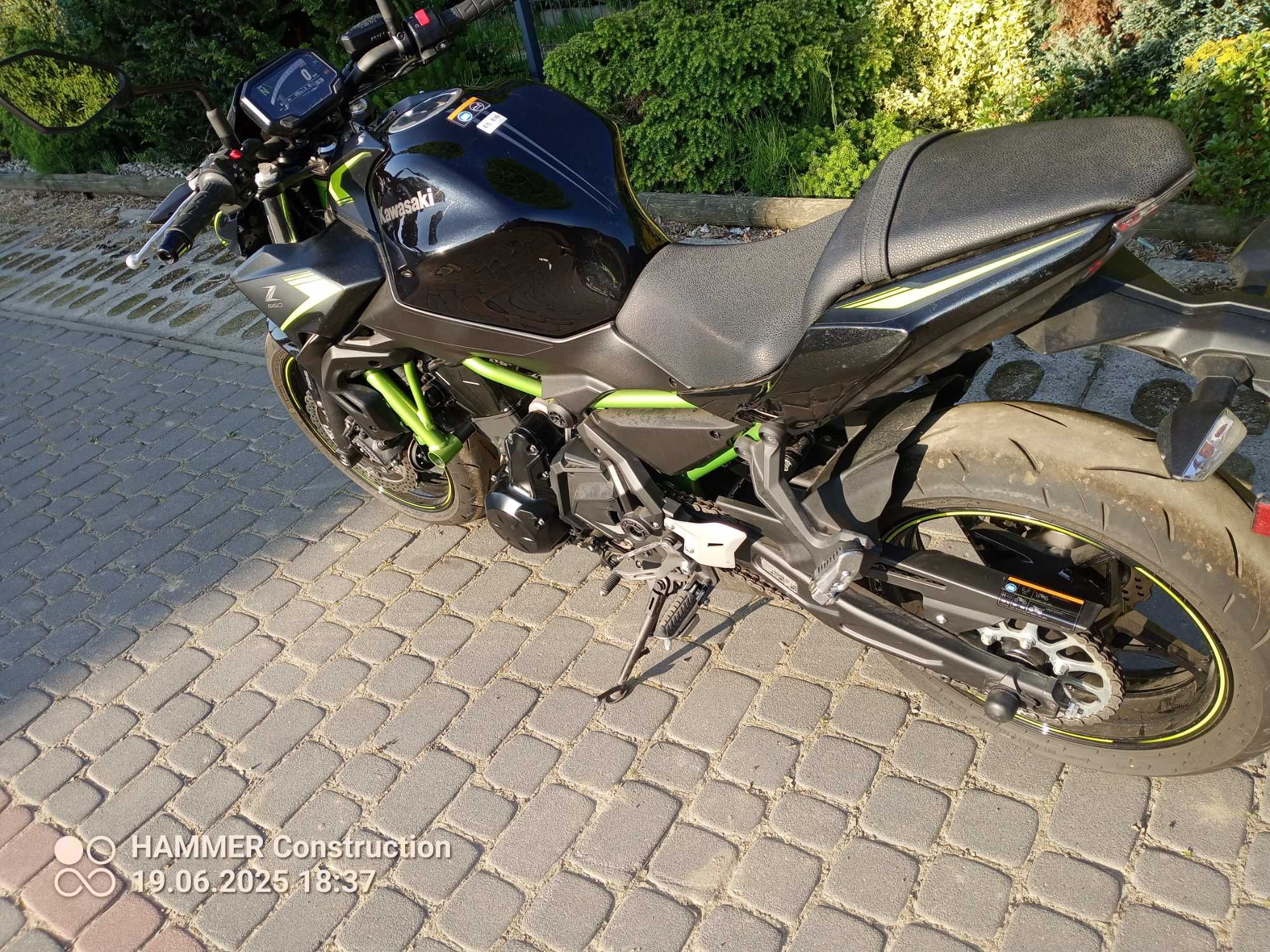 KAWASAKI Z650- 2021R