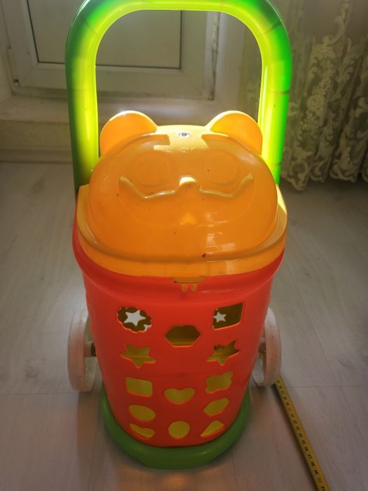 Детская тележка, каталка,корзинка.