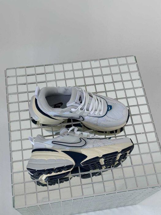 Жіночі кросівки Nike V2K Runtekk | женские кроссовки Nike V2K Runtekk