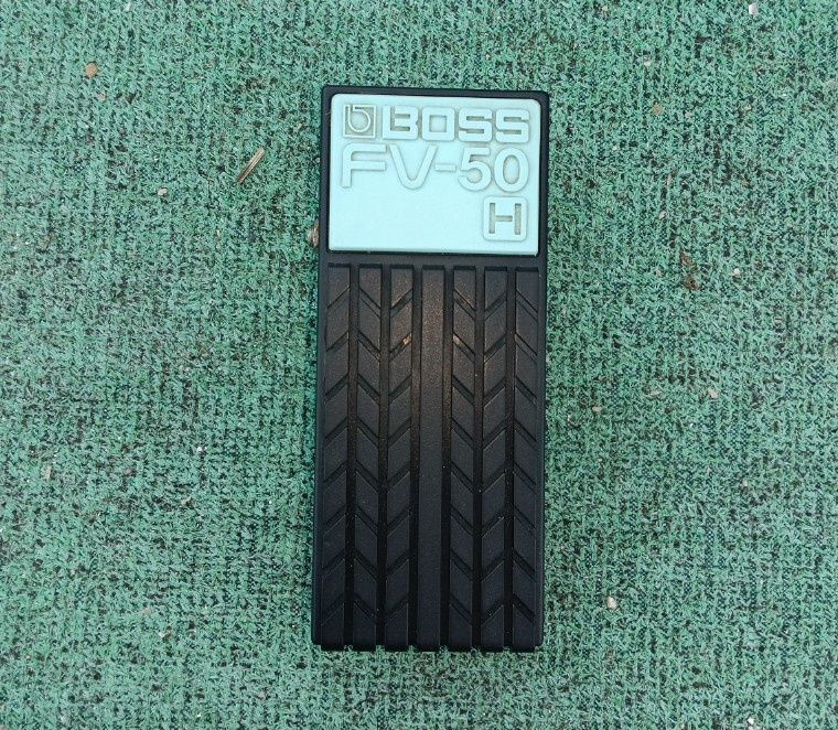 Pedal de Volume ou FX BOSS FV-50 H como novo