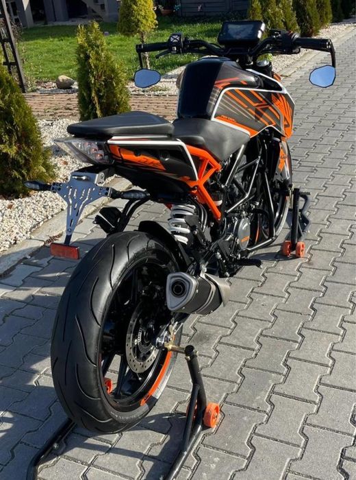 KTM Duke 125 ABS 15.000km Mega Utrzymany 2021r LED Oryginał  kat.B A1