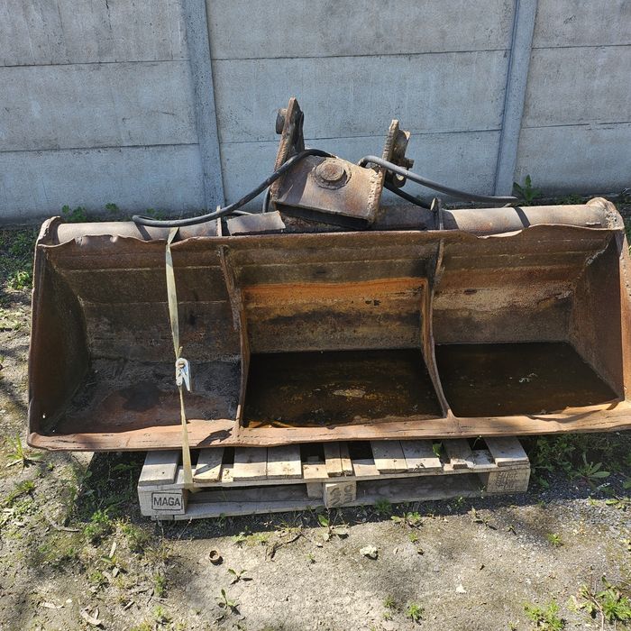 Łyżka  skarpowa  Atlas  fi 60