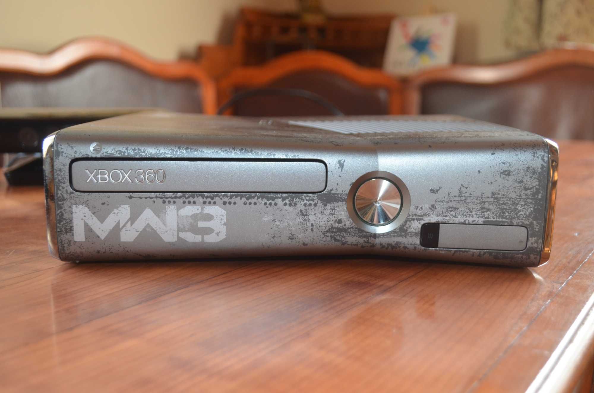 Konsola Xbox 360S Slim edycja limitowana Call Of Duty MW3 1TB