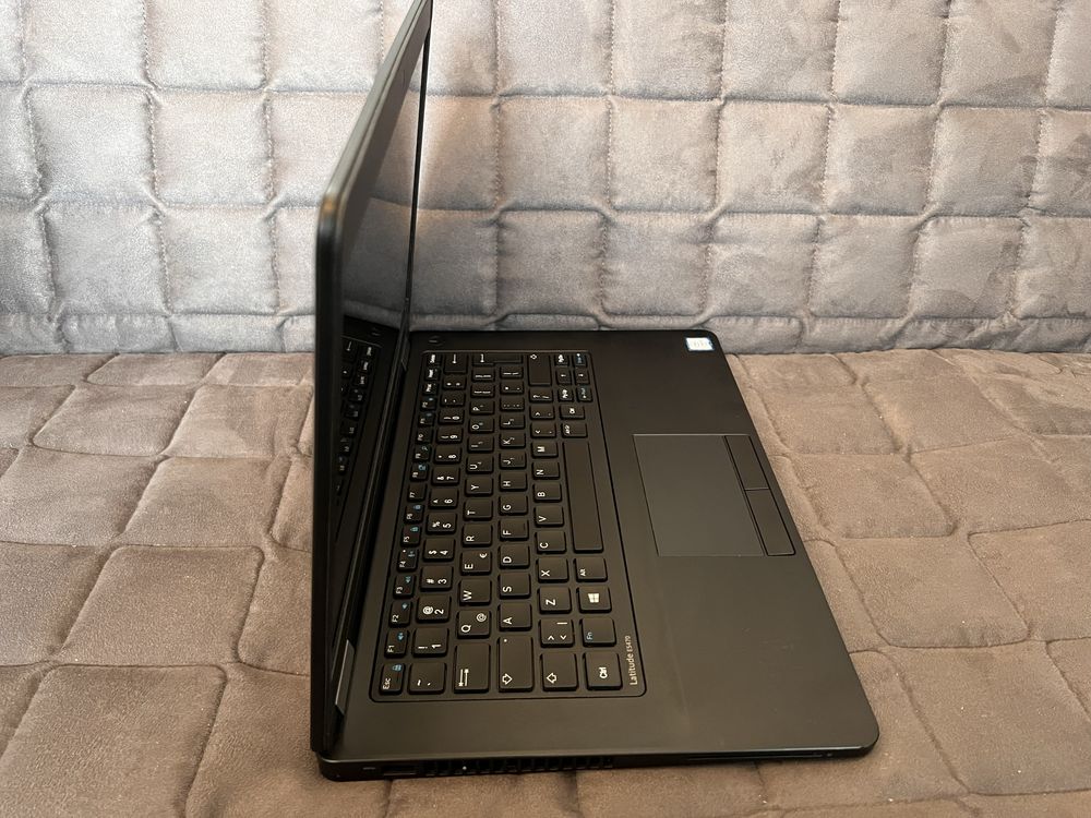 Laptop Dell Latitude E5470 14" Intel Core i5-6200U 8GB/256GB SSD Win10