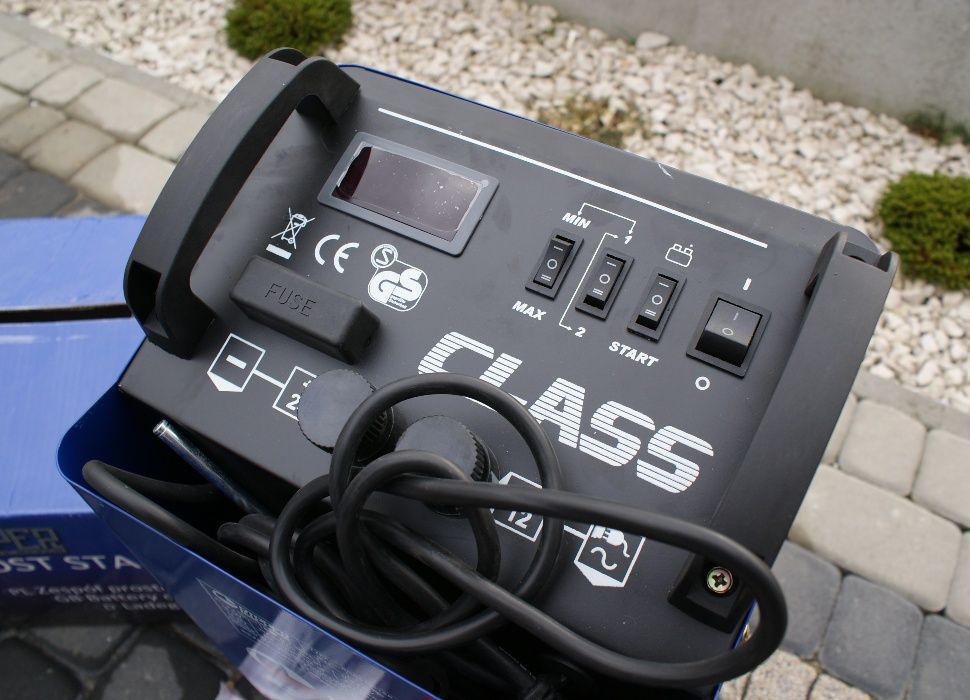 Prostownik Z ROZRUCHEM CLASS 430A LCD Ripper