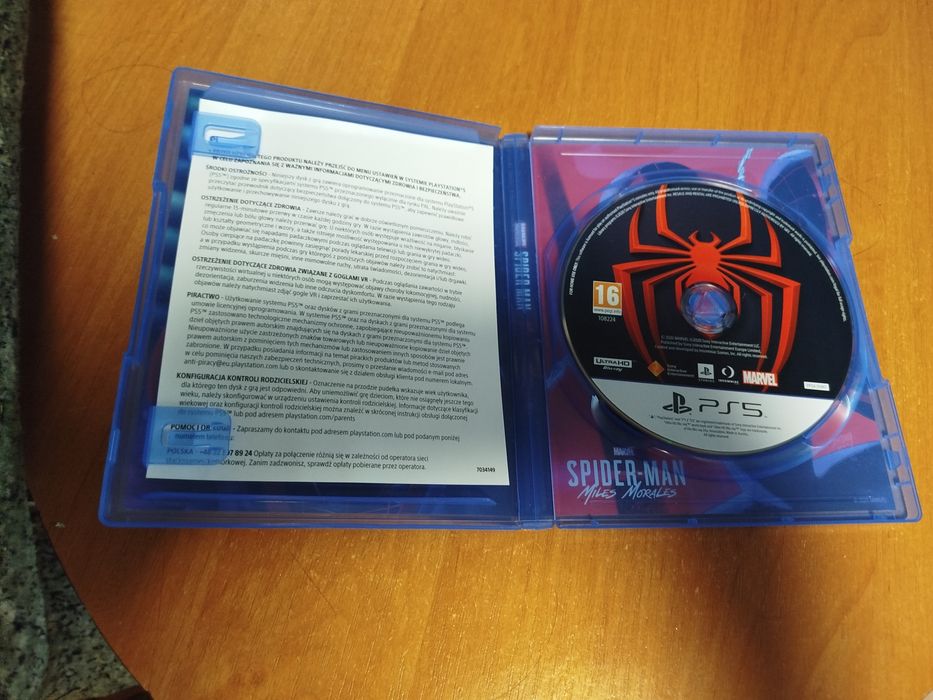 Диск spider man miles morales playstation 5