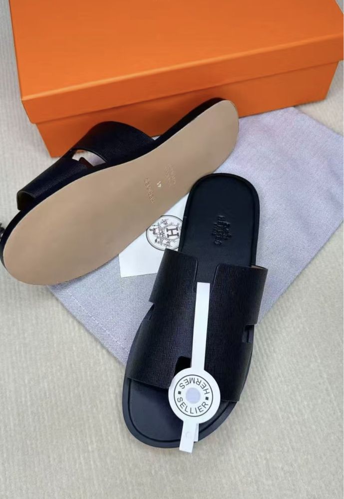 Чоловічі шльопанці Hermes