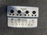 Аудіоксрта Alesis iO4 24-bit usb audio interface