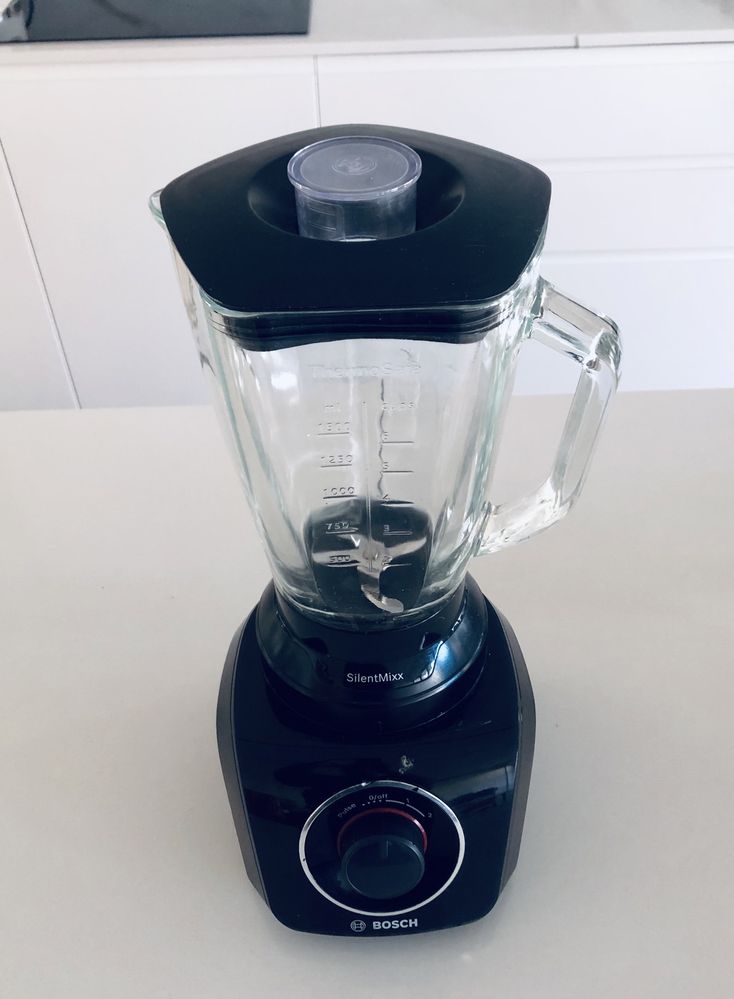 Liquidificadora Bosch Silent Mixer - Potente  e Silenciosa