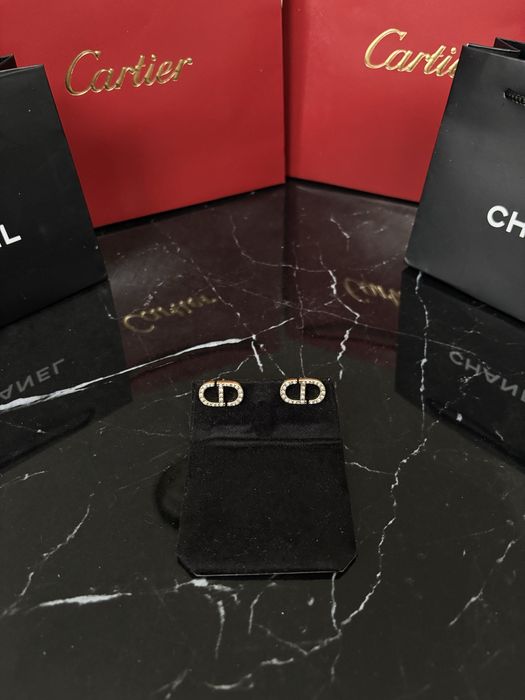 Nowe kolczyki Christian Dior CD stal nierdzewna