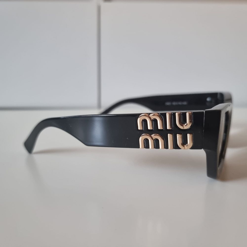 Okulary Miu Miu czarne