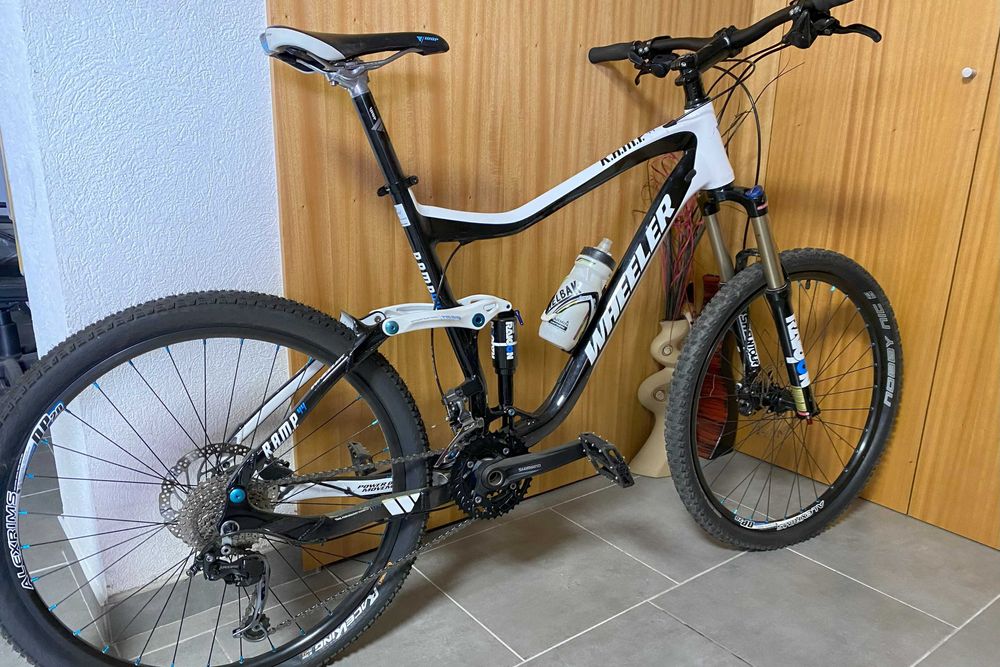 Bicicleta Wheeler R.A.M.P. 44 (Tam. L)