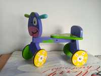 Jeździk drewniany dla dzieci Small foot design Krowa 2733