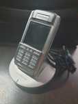 Telefon Sony Ericsson P910 ze stacją dokującą i rysikiem