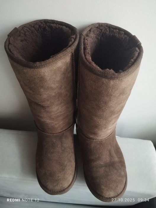 Buty EMU brązowe długie 39