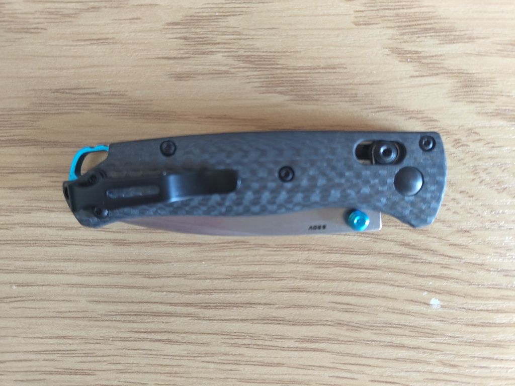Брелок компактний EDC фолдер Benchmade 533-3 Mini Bugout Carbon Fiber
