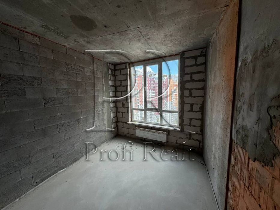 Продаж 3 кімнатна квартира ЖК Каховська/метро Лівобережна/ТРЦ Комод