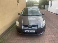 Sprzedam Toyote Auris 1.4 niski przebieg!!!