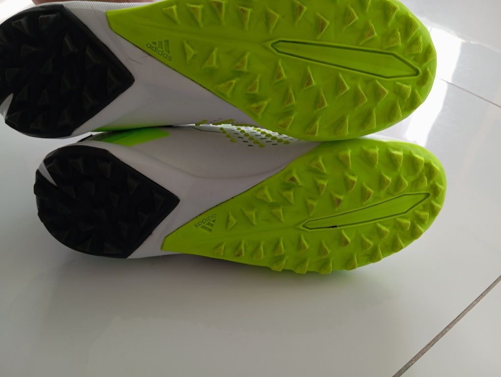 Turfy adidas predator accuracy 1