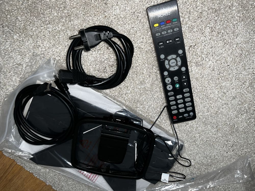 Amplituner cyfrowy denon