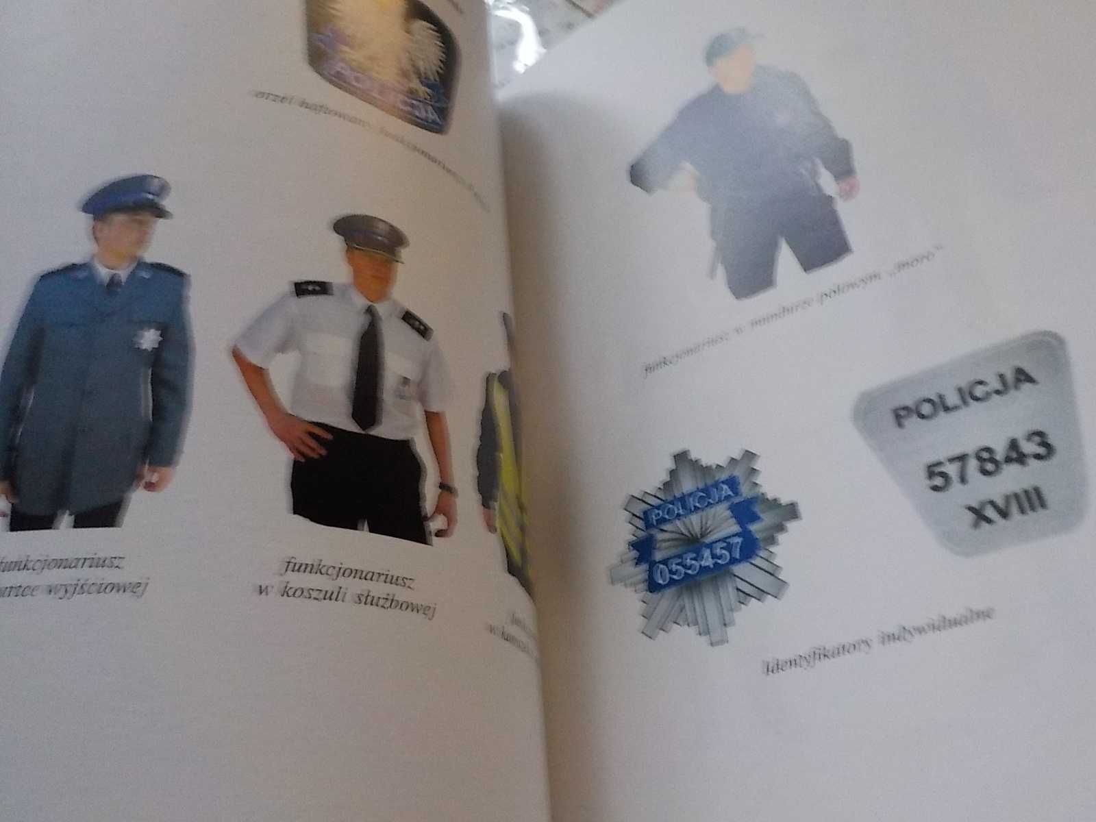 mundury odznaki  MO Milicja  Wojsko Straz  odznaczenia  mundur czapka