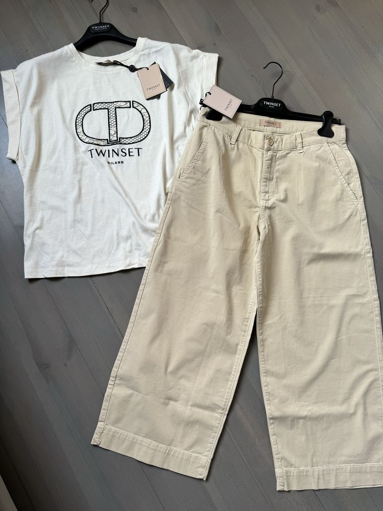 Комплект twin-set брюки и футболка