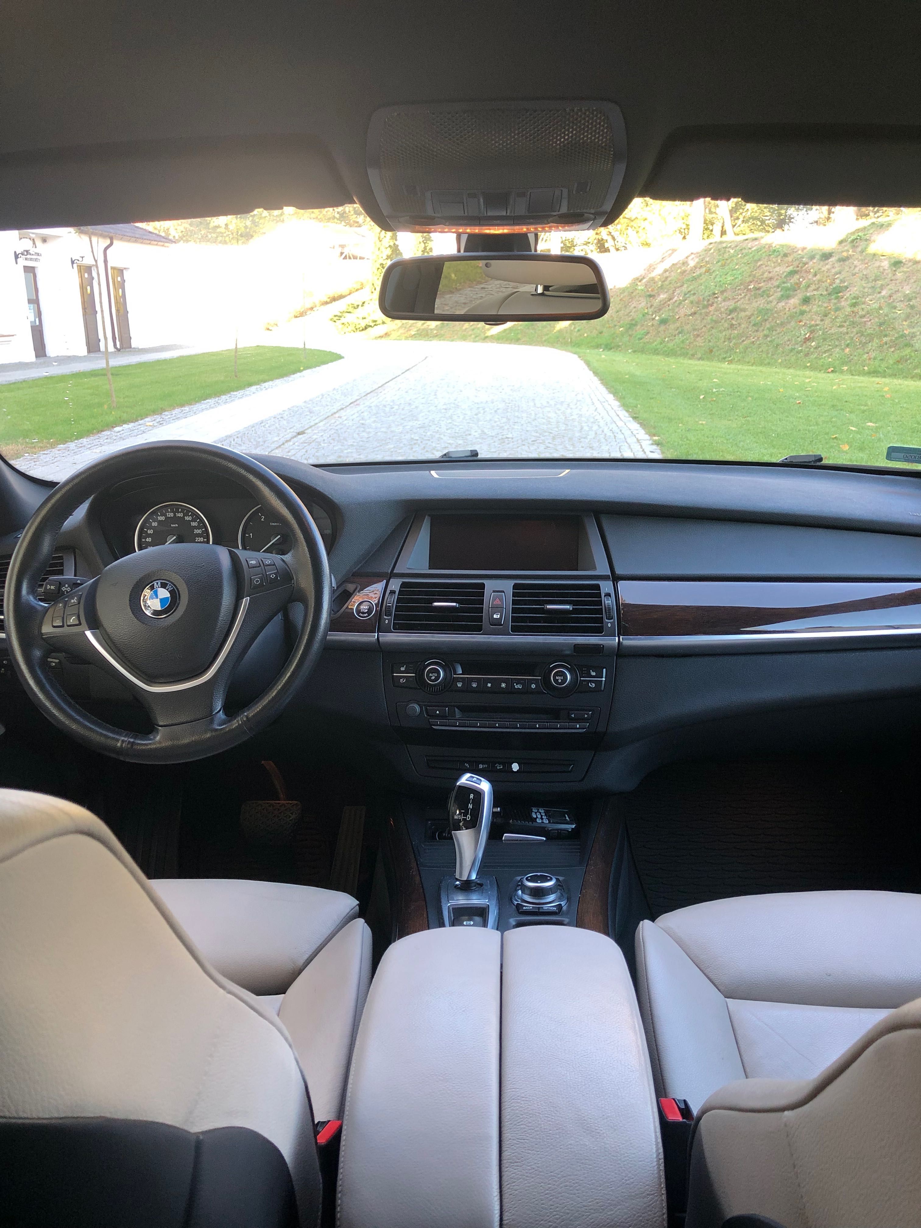 BMW x5  XDRIVE 3.0