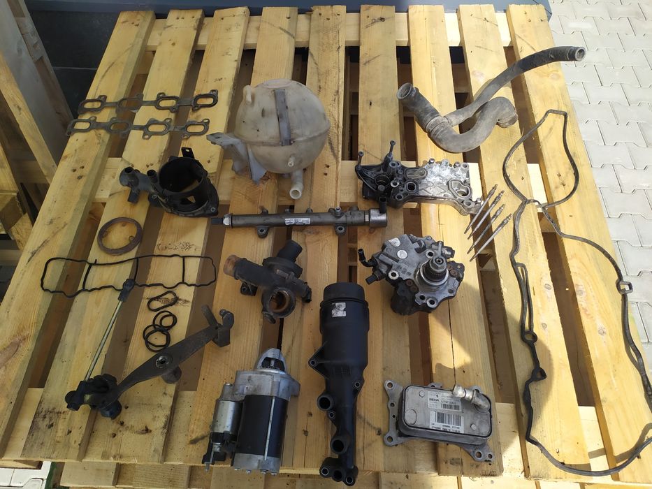 Двигатель Mercedes Benz 2.2 CDI OM651 ГБЦ ТНВД Рампа стартер колба