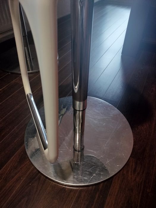 Ikea Urban stołek barowy hooker