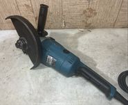 Болгарка → Makita GA9020S на 2.2 кВт. | Ø диску 230 мм.