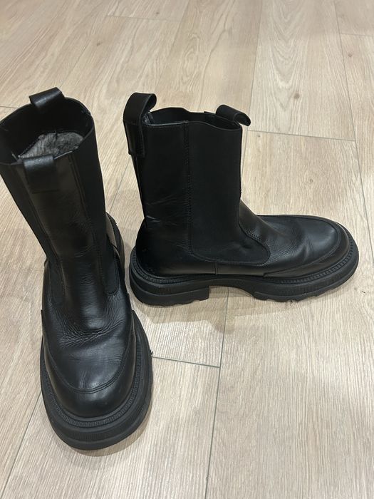 Ботинки ,сапоги мужские.Кожа.утепленные.41 размер.25,5 см стелька.