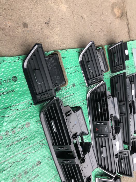 Дефлектор воздуха жалюзи octavia a7 rapid хром в торпеду audi a6