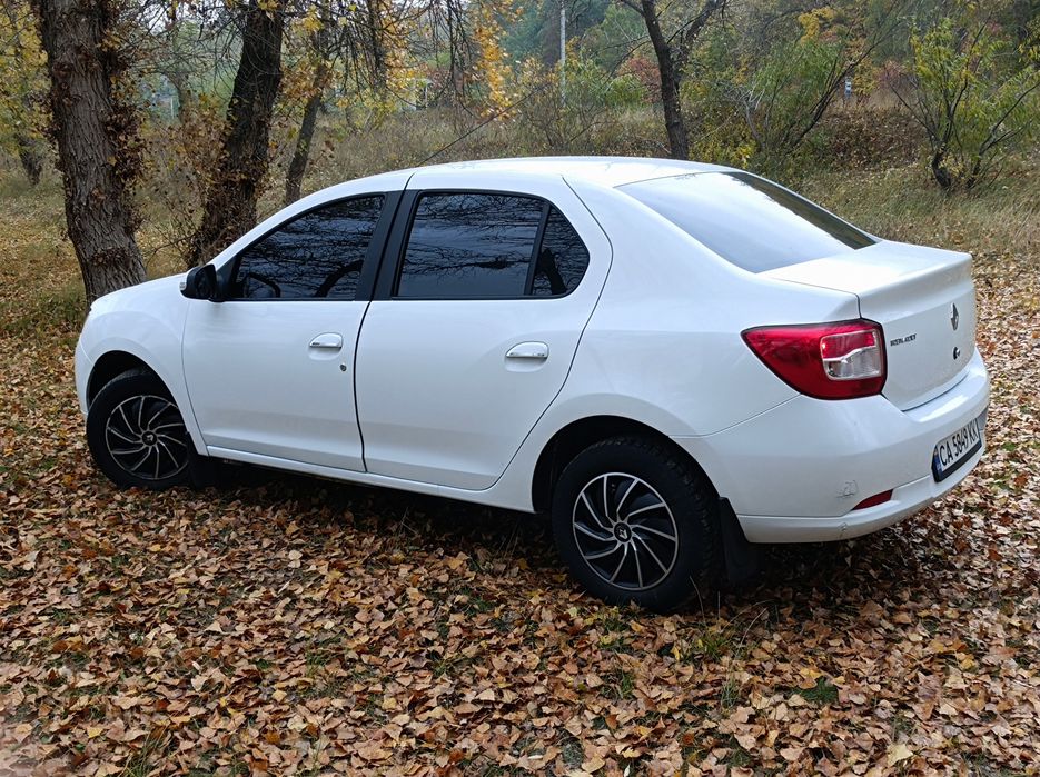 Продам Рено логан 2