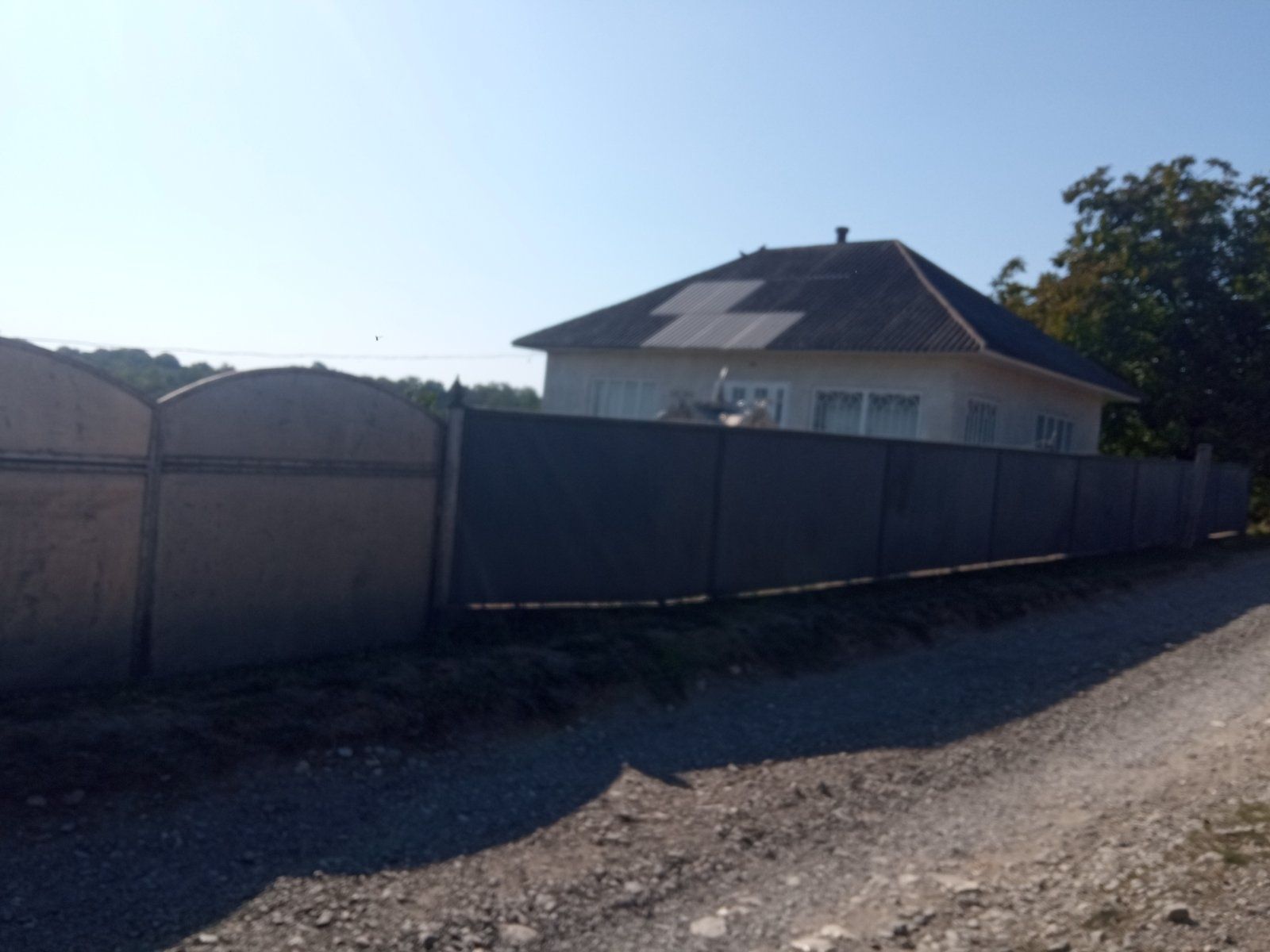 Продам жилий будинок...