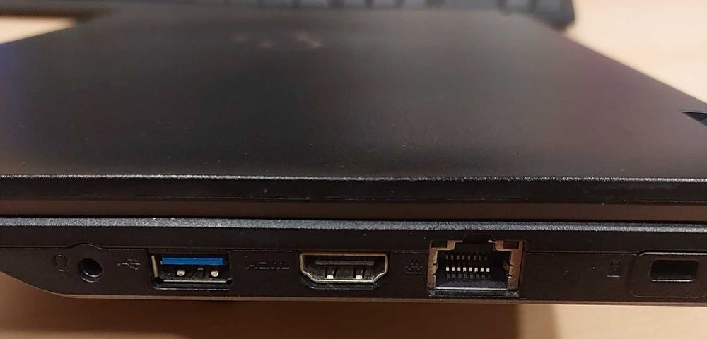 Ноутбук Fujitsu E548 14' FHD i5-7200u DDR4 8GB m2sata 256GB