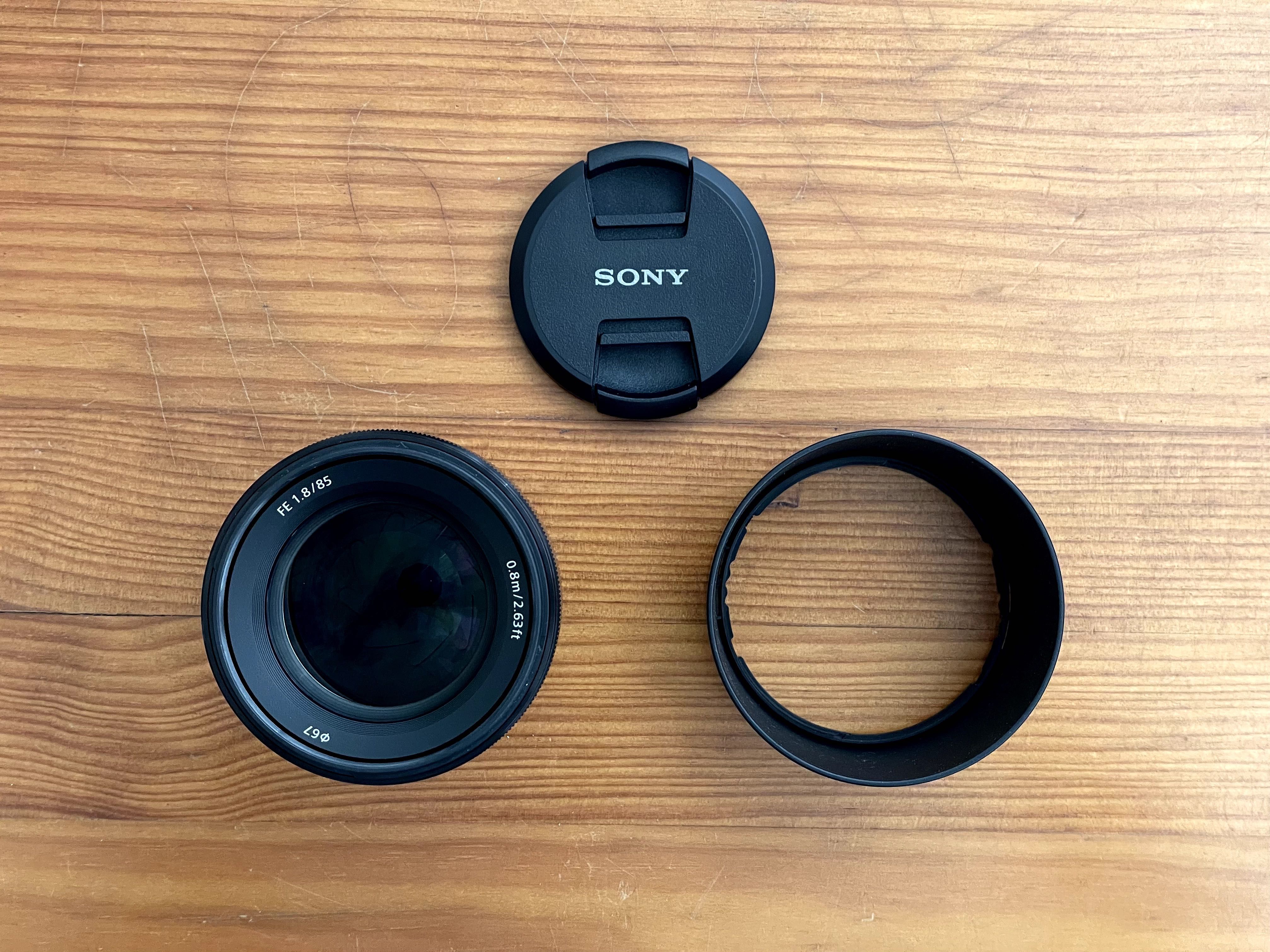 Objetiva Sony FE 85mm f/1.8