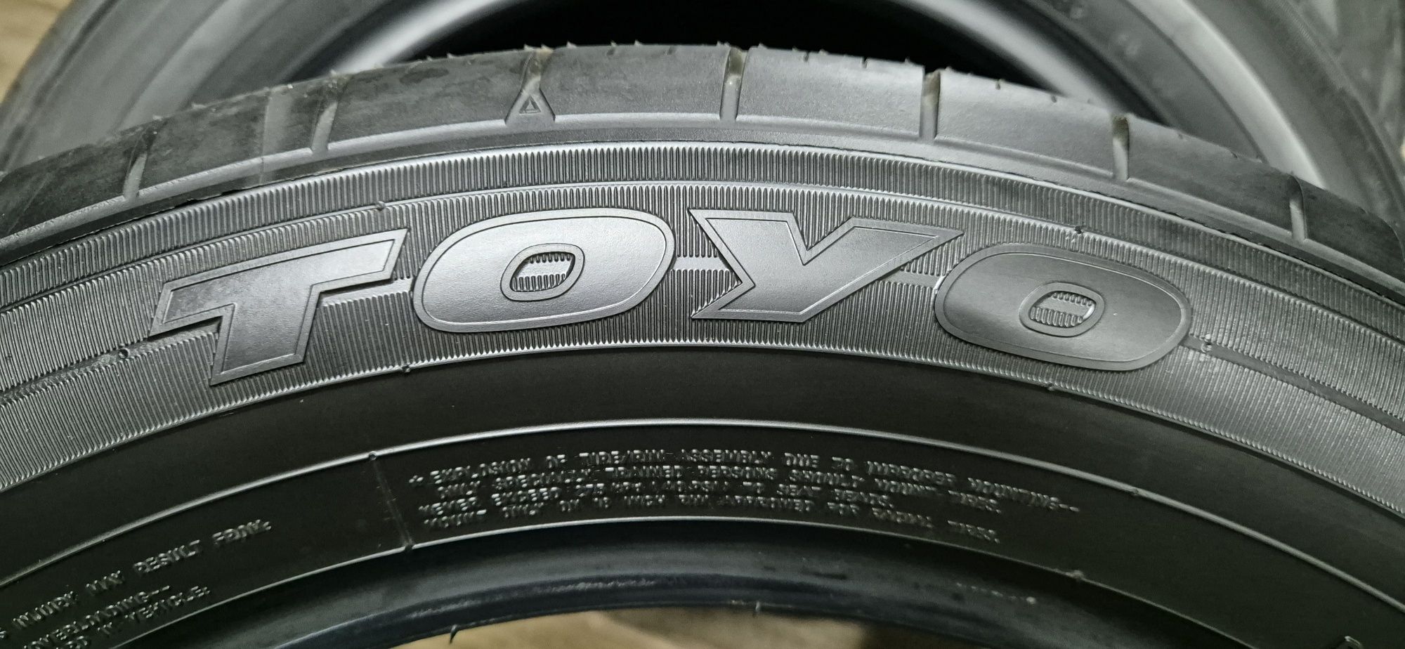 Шины TOYO PROXES 255/55 R18. Япония