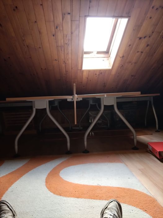 Secretárias em ótimo estado