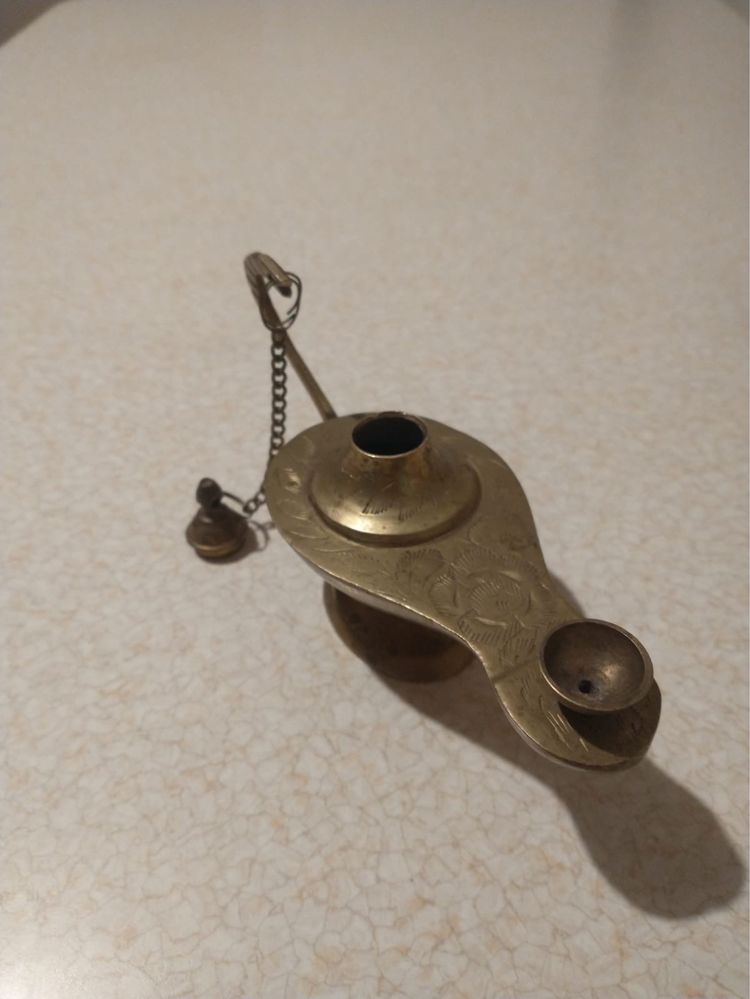 Mosiężna lampa Alladyna 15 cm długości