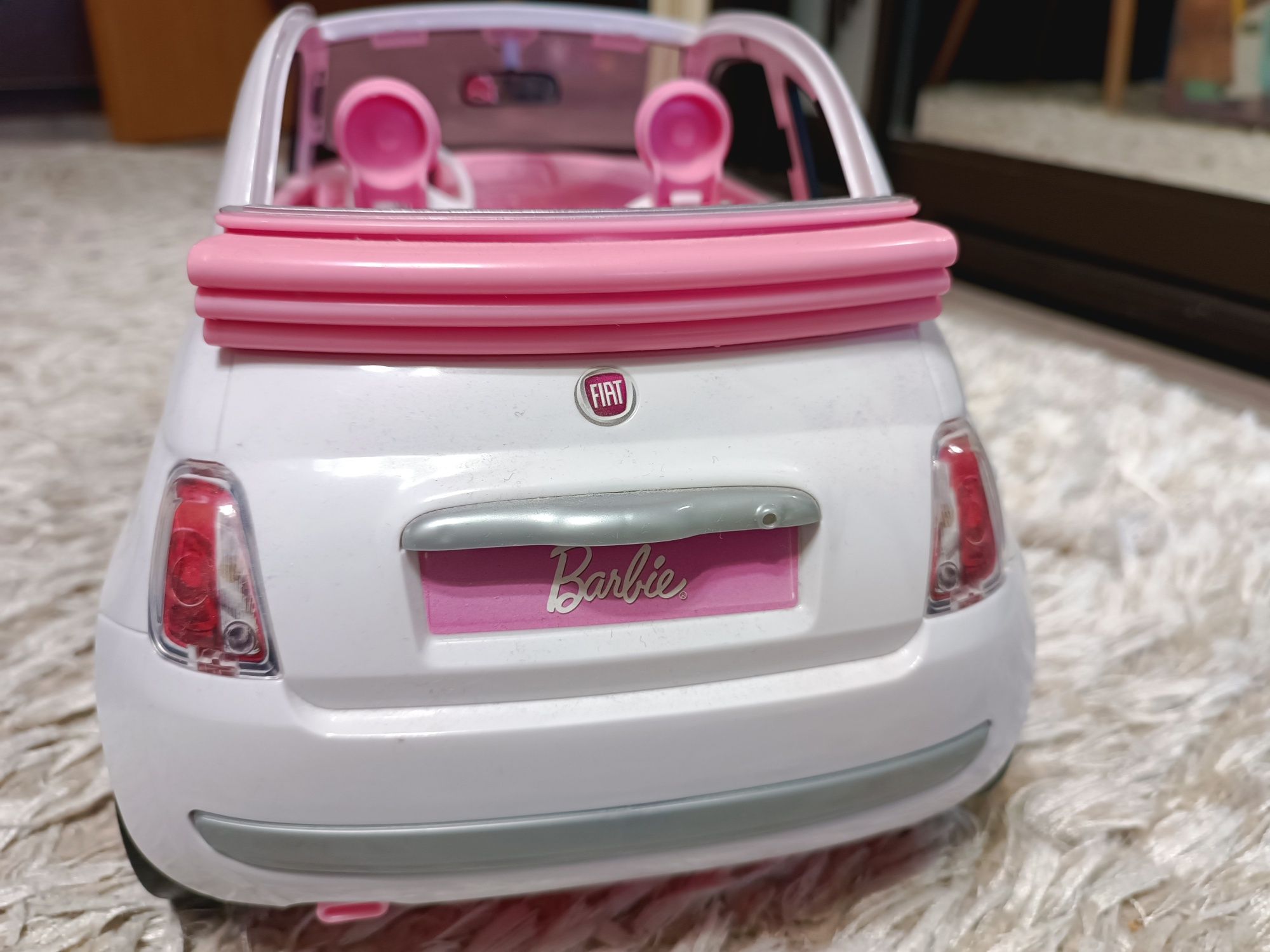 Ігровий набір лялька Барбі з машиною Фіат Barbie Doll and Car Fiat 500