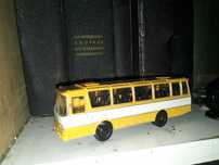 Autosan model kolekcjonerski roz 1 do 72