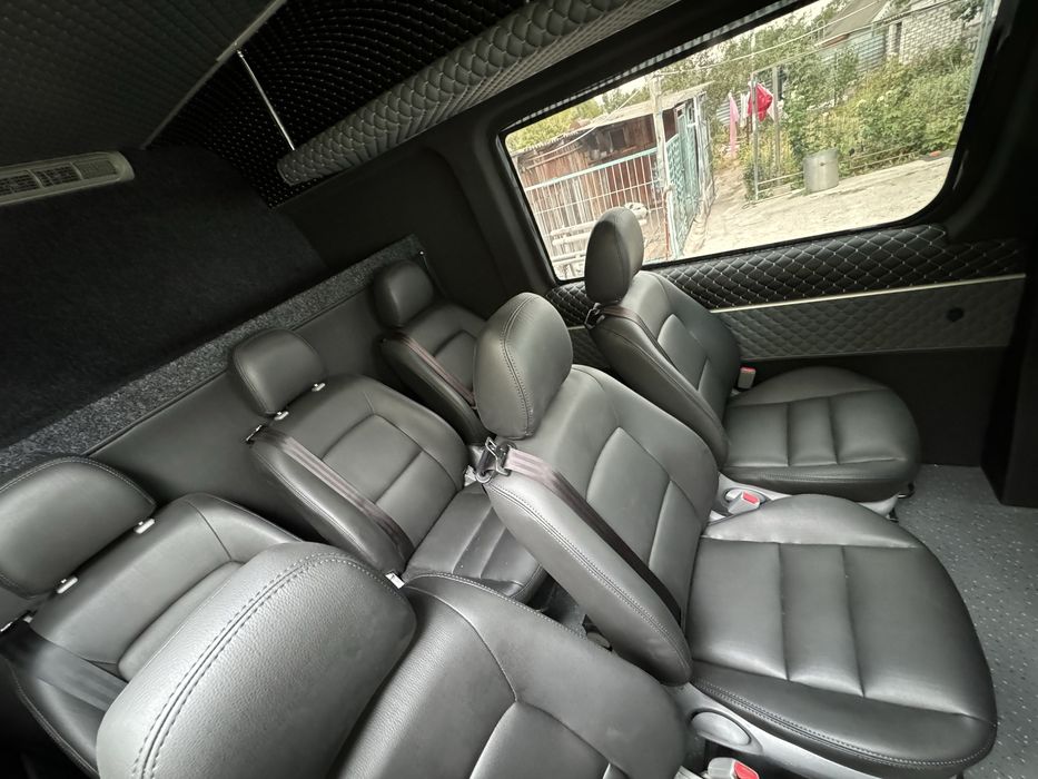 Вантажо-пасажирські перевезення .