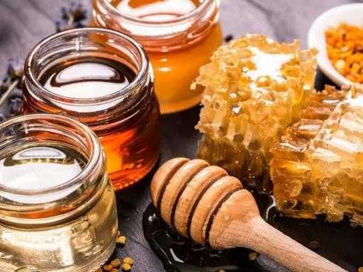 Натуральний мед з власної пасіки