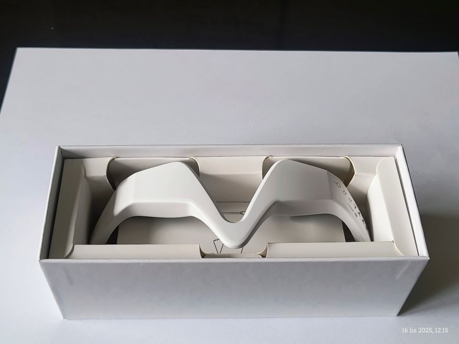 Okulary pod oczy LED EMS z czerwonym światłem Spec-Tacular