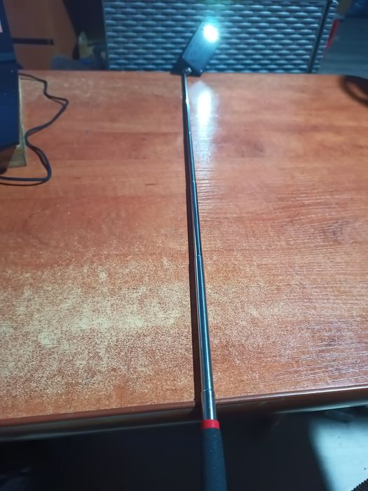 Lusterko inspekcyjne teleskopowe z latarką LED
