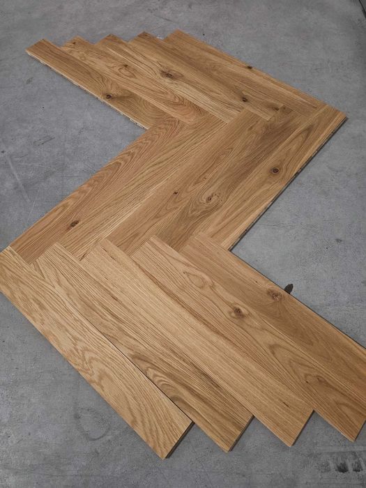 Jodełka klasyczna dębowa olejowosk 13x70x490 warstwa 6 mm (56 m2)